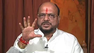 आम्ही नवरदेववाले आहोत ते नवरीवाले, गुलाबराव पाटील नेमकं काय म्हणाले?