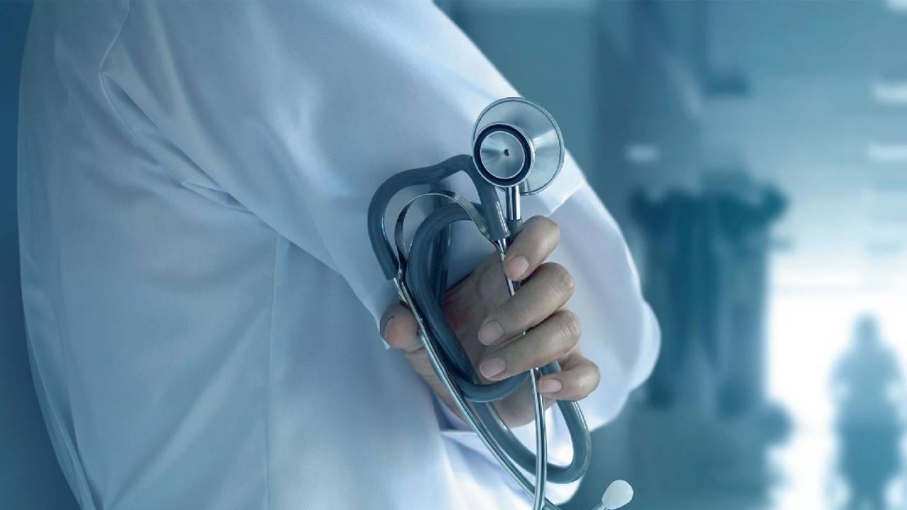 या भरती प्रक्रियेसाठी अर्ज करणाऱ्या उमेदवाराचे वय हे 45 पेक्षा अधिक नसावे. या भरती प्रक्रियेसाठी उमेदवाराची वॉक इन मुलाखती घेतली जाणार आहे.