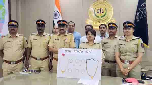 भरपावसात मुलांसह ती घरी निघाली, पण लाखोंचे दागिने असलेली बॅग रिक्षातच विसरली... दागिने घेऊन पळालेल्या रिक्षाचालकाला पोलिसांनी ठोकल्या बेड्या