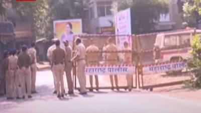 Onion Export : भारती पवार यांच्या घराबाहेर ‘डेरा डालो’ आंदोलन, शेतकऱ्यांची मागणी काय?