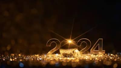 happy new year 2024 Marathi message | नवीन वर्षाचे खास मराठमोळे संदेश पाठवा आपल्या मित्र अन् नातेवाईकांना