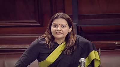 राज्यात महायुती नाही तर महाझुठी सरकार – प्रियांका चतुर्वेदी