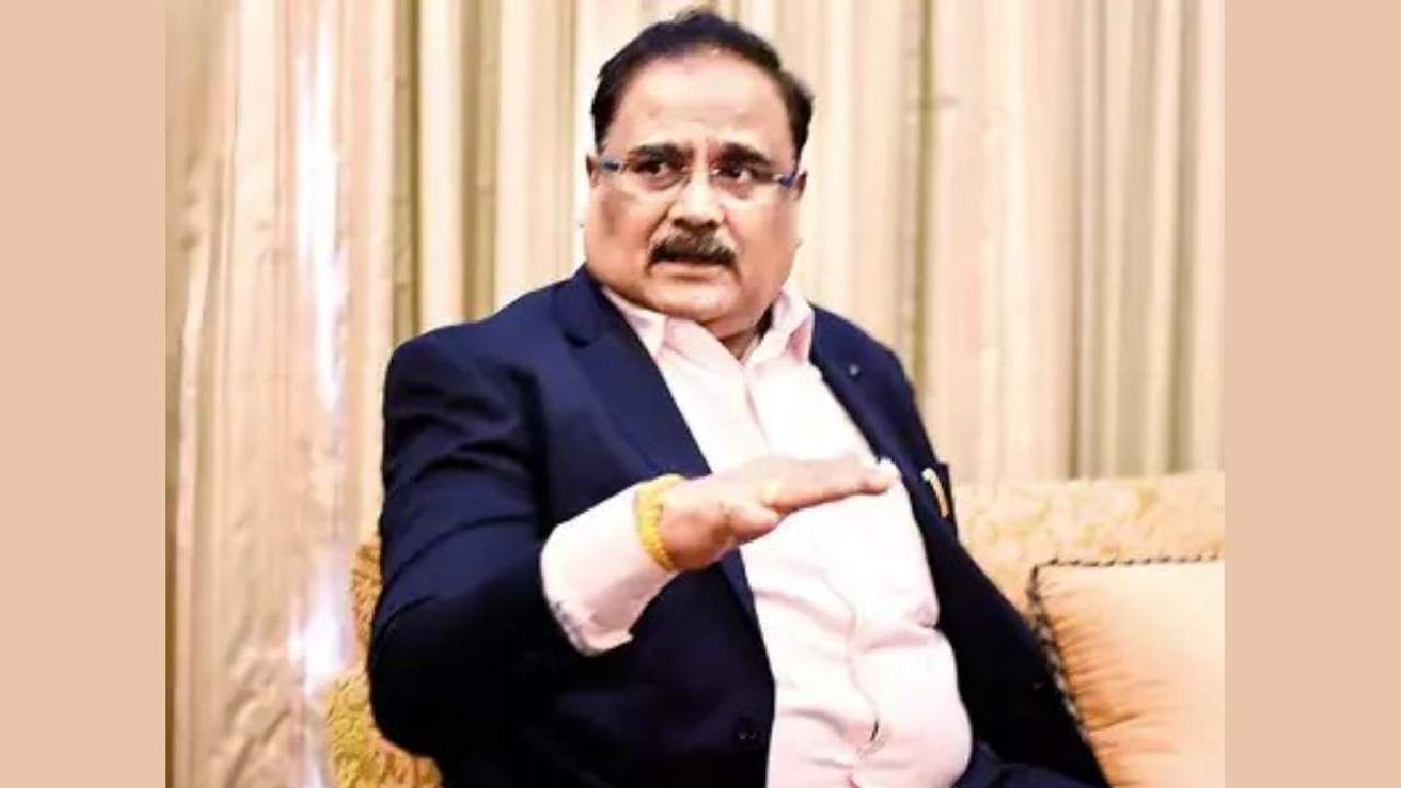 ‘मॅग्नेटिक’ महाराष्ट्र ‘ट्रिलियन डॉलर इकॉनॉमी’ध्येयाकडे वेगाने वाटचाल ‘मॅग्नेटिक’ महाराष्ट्र ‘ट्रिलियन डॉलर इकॉनॉमी’ध्येयाकडे वेगाने वाटचाल