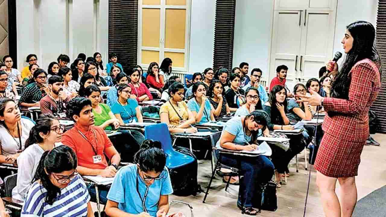 BIG NEWS | देशभरात या विषयातलं मास्टर डिग्रीचं शिक्षण कायमचं बंद, UGC चा मोठा निर्णय