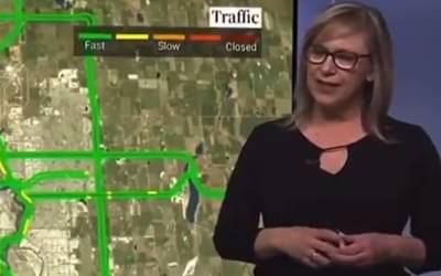 प्रेग्नंट नाही भावा, मला खरेतर...., न्यूज ॲंकरने लाईव्ह टीव्ही शो दरम्यान ट्रोलरची काढली लाज