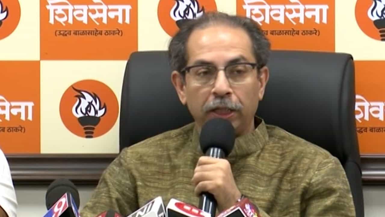 'कुणाचं ऐकणार नाही...', पवार-अदानींच्या मैत्रीवरून ठाकरेंची थेट भूमिका, बैठकीतील इनसाईड स्टोरी काय?