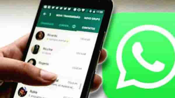 Pune News : बॉसने Whatsapp ग्रुपवरून काढलं, रागावलेल्या कर्मचाऱ्याने बॉसला बांबूनेच झोडपलं, आयफोनही फोडला