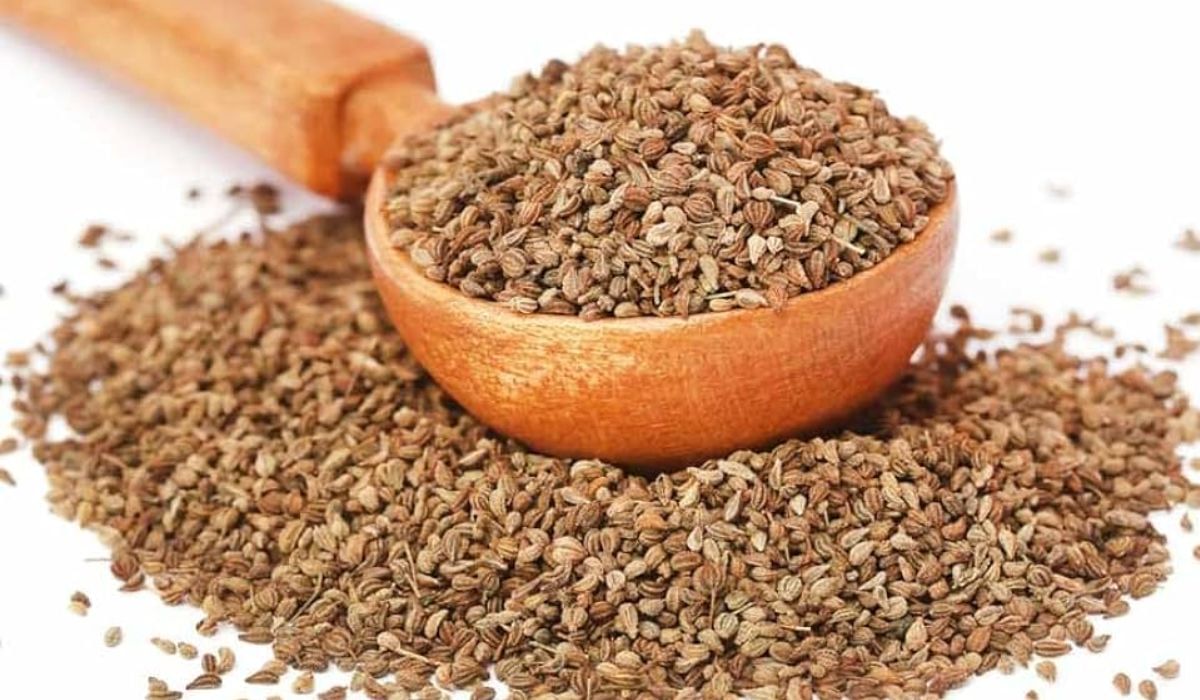 Benefits of ajwain या समस्यांवर रामबाण उपाय आहे ओवा Marathi News