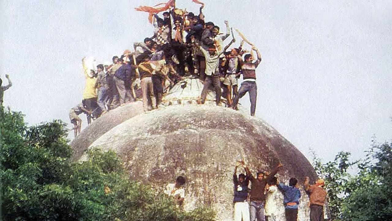 Ram Mandir : कारसेवकाने सांगितला अंगावर काटा आणणारा प्रसंग, जीव वाचवण्यासाठी 14 वर्षाच्या भाचीसह घेतली होती नदीत उडी