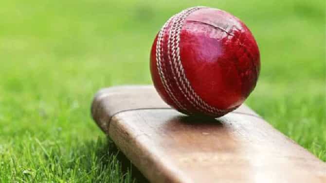 Cricketer Death | त्याची लास्ट ओव्हर, LIVE क्रिकेट मॅचमध्ये क्रिकेटपटूचा अचानक मृत्यू, नेमकं काय घडलं?