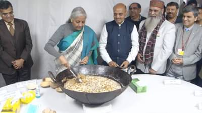 Budget 2024 | बजेटच्या तयारीला वेग; हलवा वाटप करुन केले तोंड गोड