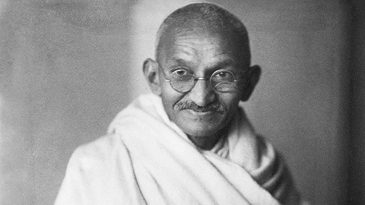 Mahatma Gandhi Quote : महात्मा गांधी यांची आज 76 वी पुण्यतिथी, आपल्या प्रियजनांना पाठवा गांधीजींचे अमुल्य विचार