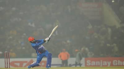 IND vs AFG 1st T20I | मोहम्मद नबीची तडाखेदार खेळी, टीम इंडियाला 159 धावांचं आव्हान