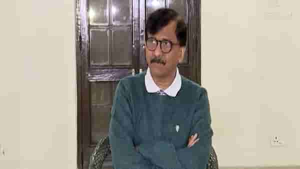 या दोन जागा ठाकरे गट लढवणार; मविआच्या दिल्लीतील बैठकीआधी संजय राऊत यांचा मोठा दावा