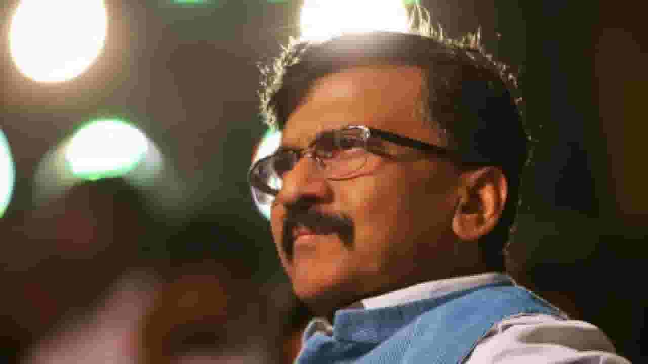 आज तुमचा सामना अन् संजय राऊत गप्प का? आव्हाड यांच्या 'त्या' वक्तव्यावर भाजप नेत्याचा थेट सवाल आज तुमचा सामना अन् संजय राऊत गप्प का? आव्हाड यांच्या 'त्या' वक्तव्यावर भाजप नेत्याचा थेट सवाल