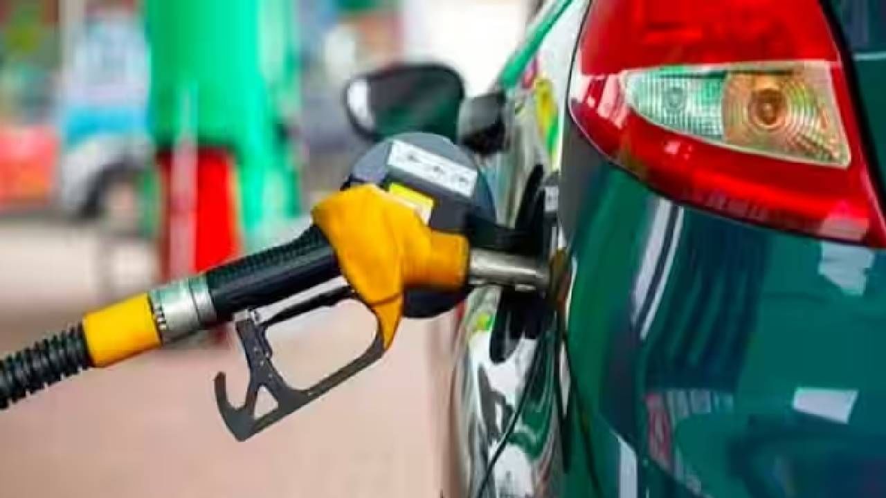 Diesel - Petrol Cars | रॉकेलवर का नाही धावत कार? इंधन भरण्यास चूक झाल्यास असा बसतो फटका