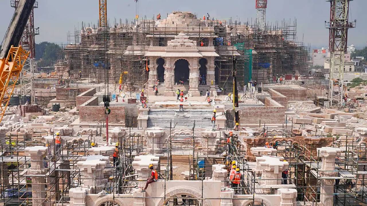 Ram Mandir : 22 जानेवारीला कोणकोणत्या राज्यात आहे सुट्टी? काय सुरू काय बंद राहाणार? सोप्या भाषेत समजूया