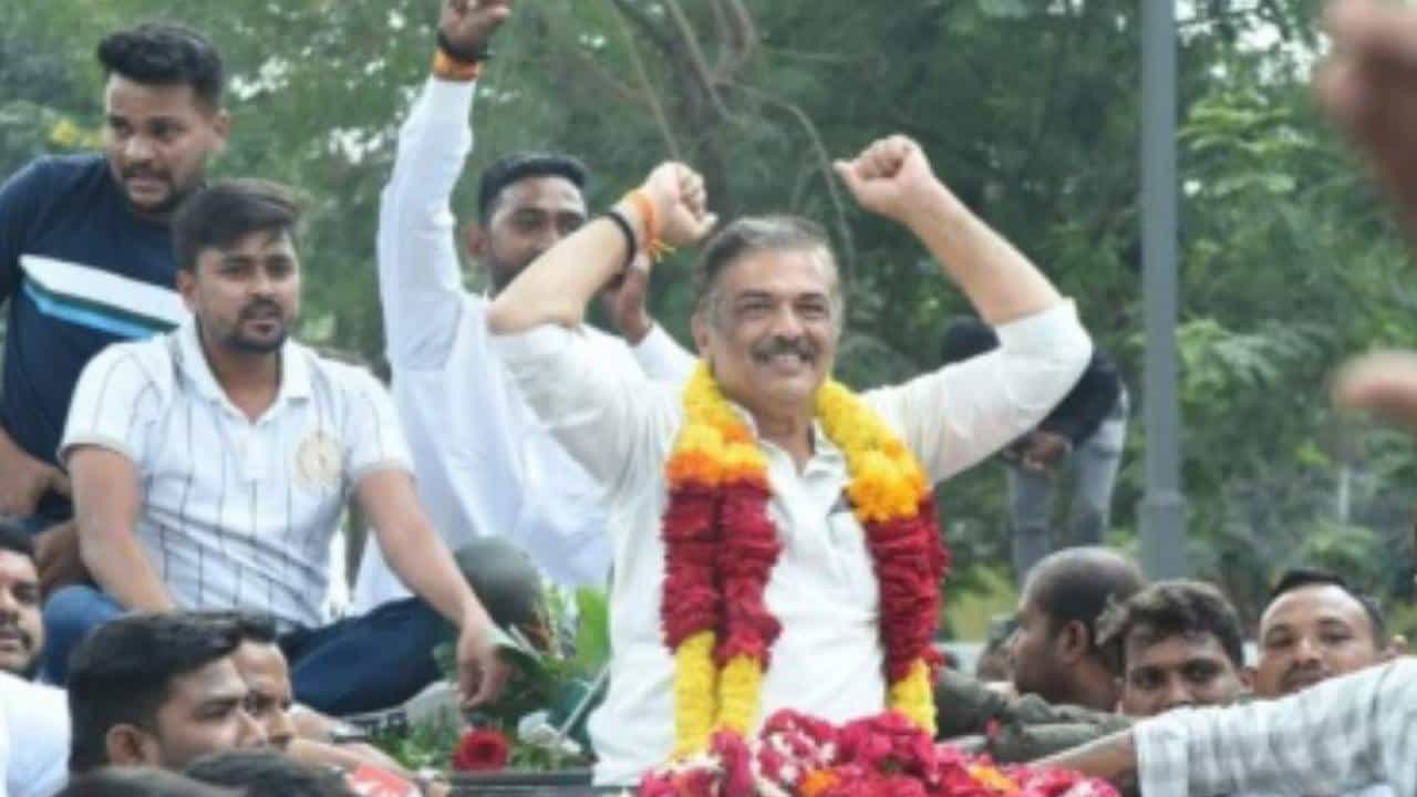 कालच जेलमधून सुटका अन् आता परत गुन्हा, सुनील केदार अडचणीत? कालच जेलमधून सुटका अन् आता परत गुन्हा, सुनील केदार अडचणीत?