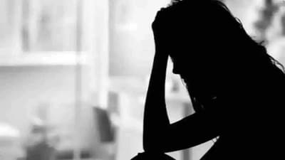 बिग बॉस स्पर्धकाला लग्नाचं आमिष, बलात्कार, अनेकदा अबॉर्शन, FIR दाखल