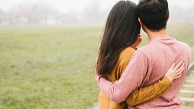 3 महिन्यांपासून ती रोज आईवडिलांना गुपचूप झोपेची गोळी द्यायची, नंतर बॉयफ्रेंडला... करामत ऐकून घरचेही...