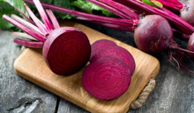 Beetroot Benefits : रक्तदाब नियंत्रित करण्यास मदत करते बीट, जाणून घ्या त्याचे फायदे