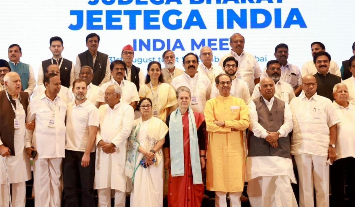 इंडिया आघाडीला एकाच दिवसात दुसरा झटका, या पक्षाने ही दिला स्वबळाचा नारा इंडिया आघाडीला एकाच दिवसात दुसरा झटका, या पक्षाने ही दिला स्वबळाचा नारा