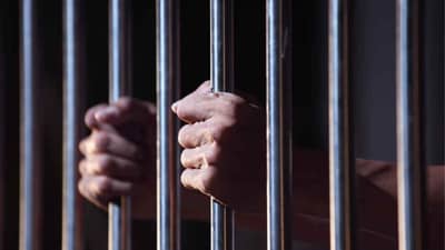 इथेच फेडायचंय, जैसी करणी वैसी भरणी, 12 वर्ष जेलमध्ये, आता कठोर शिक्षा