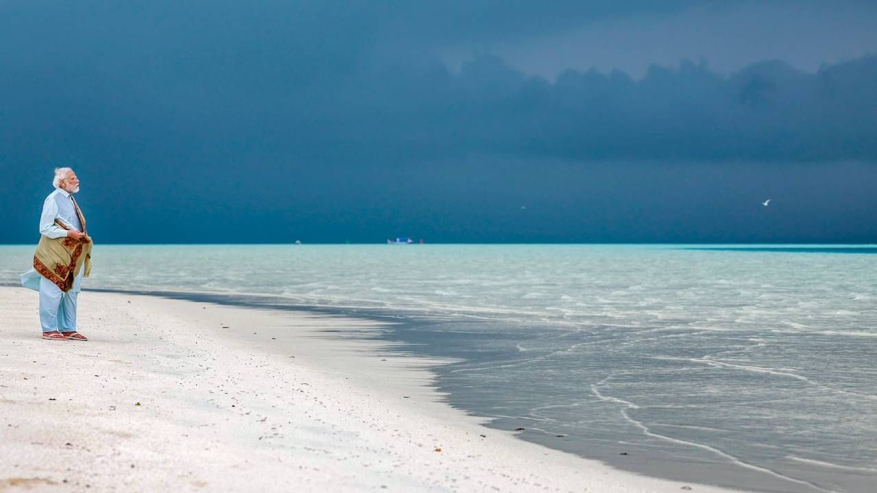 Lakshadweep Trip: लक्षद्वीपला जाण्याचा विचार करत आहात का? तर जाणून घ्या किती खर्च येईल Lakshadweep Trip: लक्षद्वीपला जाण्याचा विचार करत आहात का? तर जाणून घ्या किती खर्च येईल
