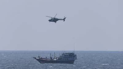 भारताने पाकिस्तानी जहाज समुद्री डाकूपासून सोडवले, 19 पाकिस्तानी नाविकांची सुटका