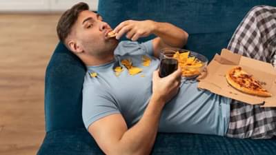 दारुपेक्षाही खतरनाक आहेत हे पदार्थ, काही दिवसात लिव्हर होईल डॅमेज, राहा दूर