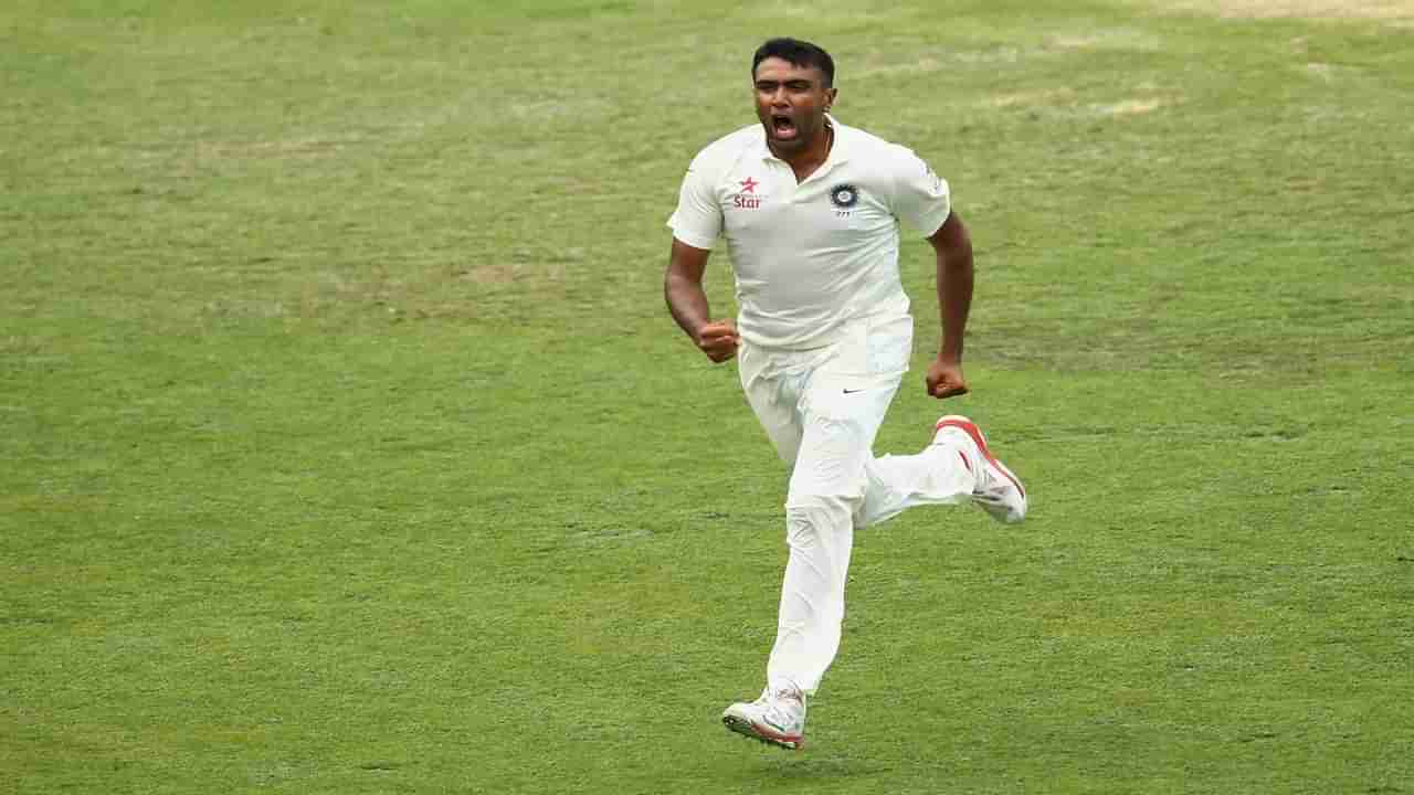 IND vs ENG | R Ashwin महारेकॉर्डच्या उंबठ्यावर, ठरणार दुसराच गोलंदाज!