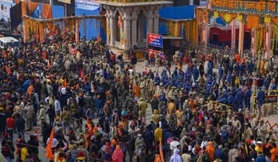 Ram Mandir Time : अयोध्येला जाताय तर जाणून घ्या दर्शन आणि आरतीची वेळ