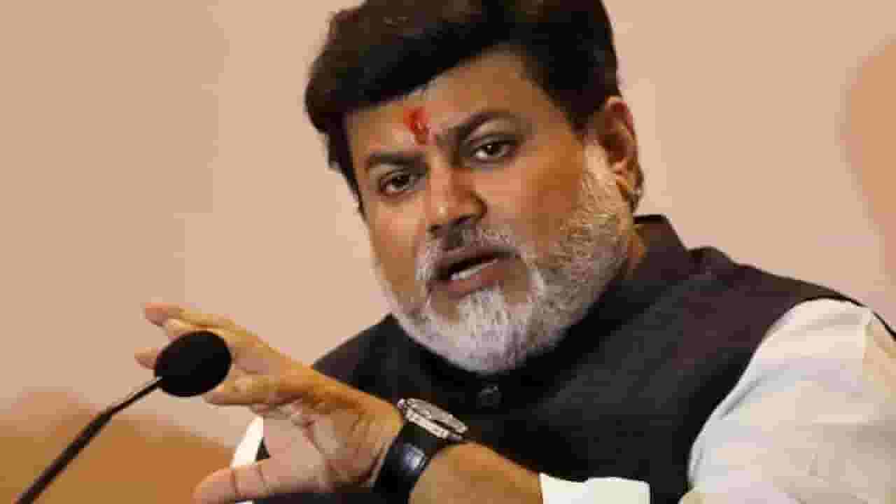 टाईमपास...फुलस्टॉप...केहना क्या चाहते हो... राहुल गांधींच्या सभेवर उदय सामंतांचा हल्लाबोल