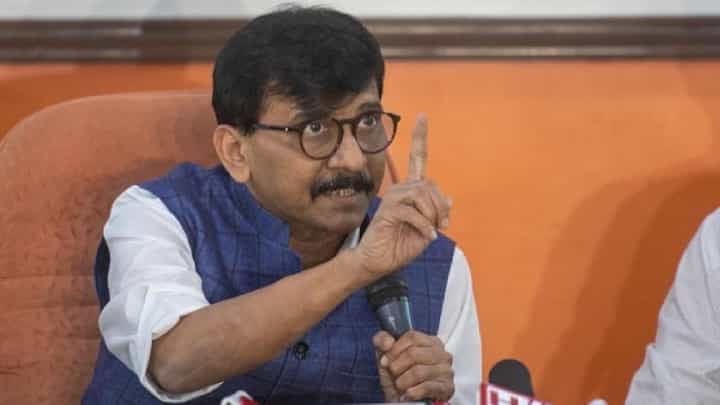 'मविआ' बैठकीपूर्वीच मोठा दावा, संजय राऊत यांनी स्पष्ट सांगितलं... कोणत्या दोन जागा ठाकरे गट लढवणार? 'मविआ' बैठकीपूर्वीच मोठा दावा, संजय राऊत यांनी स्पष्ट सांगितलं... कोणत्या दोन जागा ठाकरे गट लढवणार?