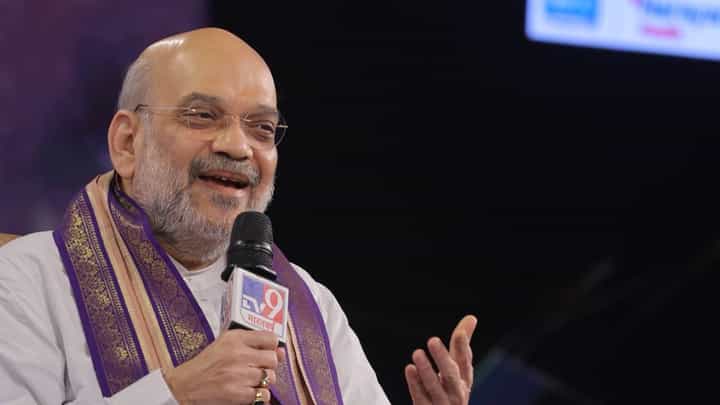 इंडिया आघाडी संत्र्यासारखी, निकाल येताच एक एक साल गळून पडेल; अमित शाह यांची जोरदार टीका इंडिया आघाडी संत्र्यासारखी, निकाल येताच एक एक साल गळून पडेल; अमित शाह यांची जोरदार टीका
