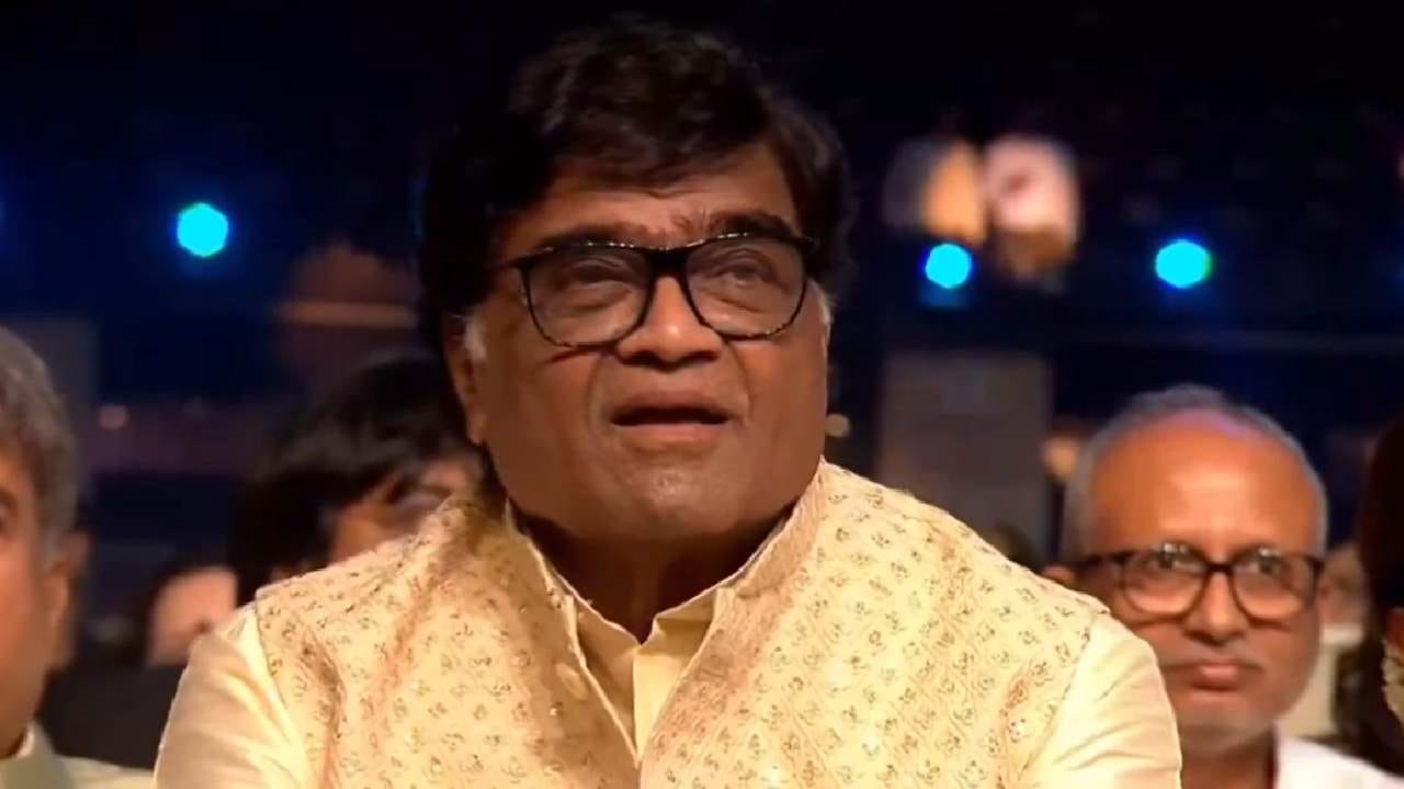 महाराष्ट्रातील प्रेक्षक बुद्धिमान आणि खडूस; 'महाराष्ट्र भूषण