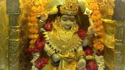 Gupt Navratri : शत्रूंवर विजय प्राप्त करण्यासाठी गुप्त नवरात्रीच्या आठव्या दिवशी अशाप्रकारे करा उपासना