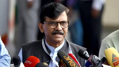 ‘जरांगेंचा बोलवता धनी कोण ? ही माहीती…,’ संजय राऊत यांनी केली मागणी