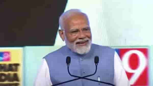 Tv9 नेटवर्कमुळे मला माझ लीप उघडावी लागली; पंतप्रधान नरेंद्र मोदी Tv9 ला उद्देशून नेमकं काय म्हणाले...