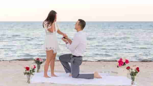 Propose Day 2024 : खास व्यक्तीला बनवायचे आहे जीवनसाथी? प्रपोज डेला वापरा या टिप्स