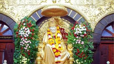 ही आहेत भारतातील सर्वात श्रीमंत मंदिरांची यादी, उत्पन्नाचा आकडा थक्क करणारा