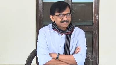 जरांगेंचे आरोप आणि फडणवीसांचा पलटवार; संजय राऊत म्हणाले, या तर चोराच्या उलट्या बोंबा!