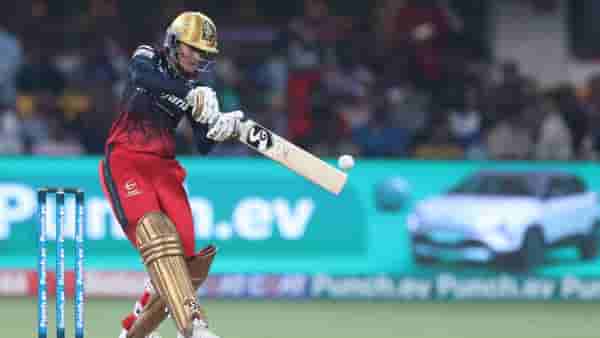 WPL 2024, GGT vs RCB : रॉयल चॅलेंजर्स बंगळुरुचा गुजरातवर दणदणीत विजय, स्मृती मंधानाने फोड फोड फोडलं