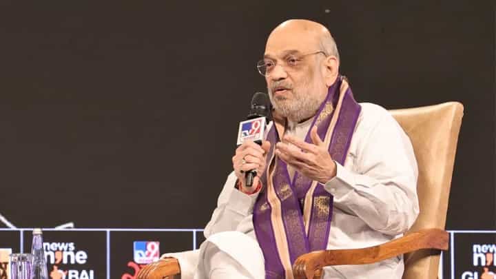 WITT Global Summit : उद्धव ठाकरे यांना भाजपात घेणार? अमित शाह यांचं एका वाक्यात म्हणाले...यायचं असेल तर... WITT Global Summit : उद्धव ठाकरे यांना भाजपात घेणार? अमित शाह यांचं एका वाक्यात म्हणाले...यायचं असेल तर...