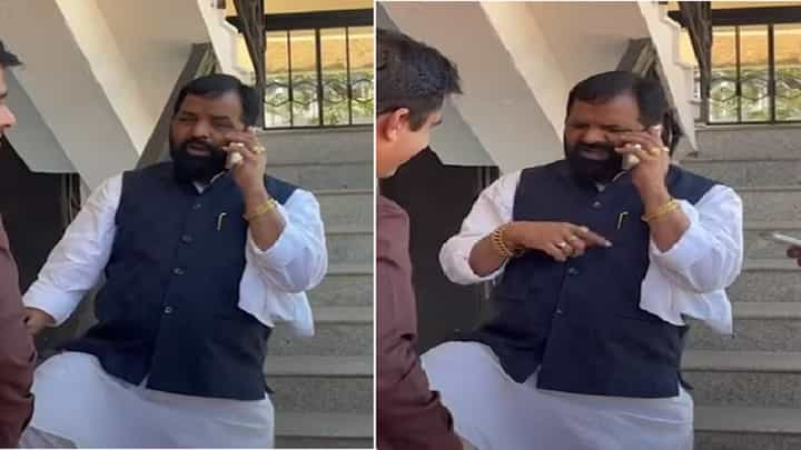 उद्धव ठाकरेंच्या कानठळ्या बसतील, एवढ्या फटाक्यांच्या माळा लावा, भरत गोगावले यांचं फर्मान; व्हिडीओ व्हायरल उद्धव ठाकरेंच्या कानठळ्या बसतील, एवढ्या फटाक्यांच्या माळा लावा, भरत गोगावले यांचं फर्मान; व्हिडीओ व्हायरल