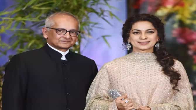 विवाहीत अभिनेत्याच्या प्रेमात जुही चावला? अनेक वर्षांनंतर अभिनेत्रीने सांगितलं सत्य