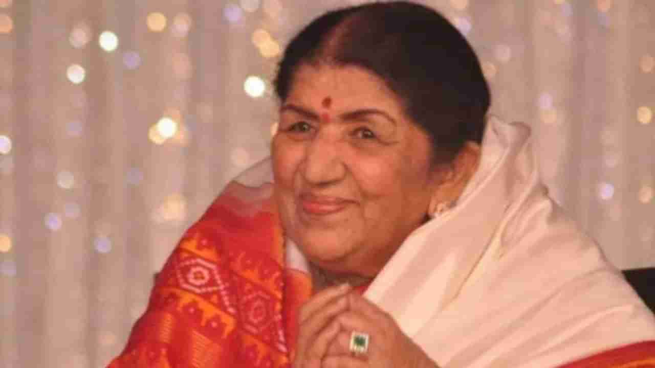 Lata Mangeshkar : लता मंगेशकर यांच्या सिंदूरचं रहस्य, अविवाहित असतानाही लावायच्या सिंदूर?