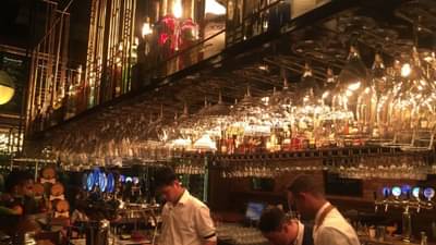 हॉटेल अन् पबसाठी बंधने, नवीन नियमावलीत...