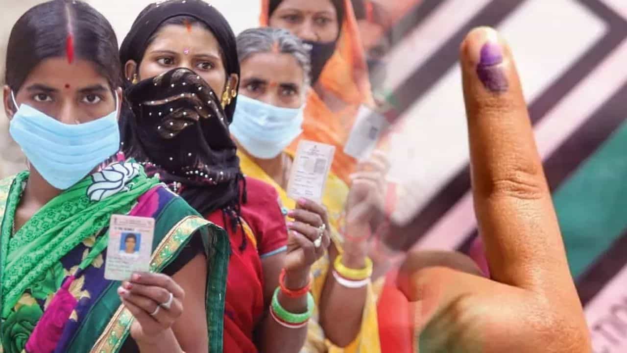 देशासह महाराष्ट्रात तिसऱ्या टप्प्यातील मतदान, राज्यात 'या' 11 हायव्होल्टेज जागांवर मतदान देशासह महाराष्ट्रात तिसऱ्या टप्प्यातील मतदान, राज्यात 'या' 11 हायव्होल्टेज जागांवर मतदान