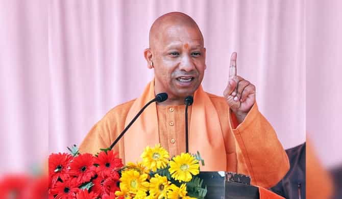 नंदी नाही थांबला तर आता मथुरेचे कृष्ण कुठे ऐकतील, योगींचा थेट इशारा